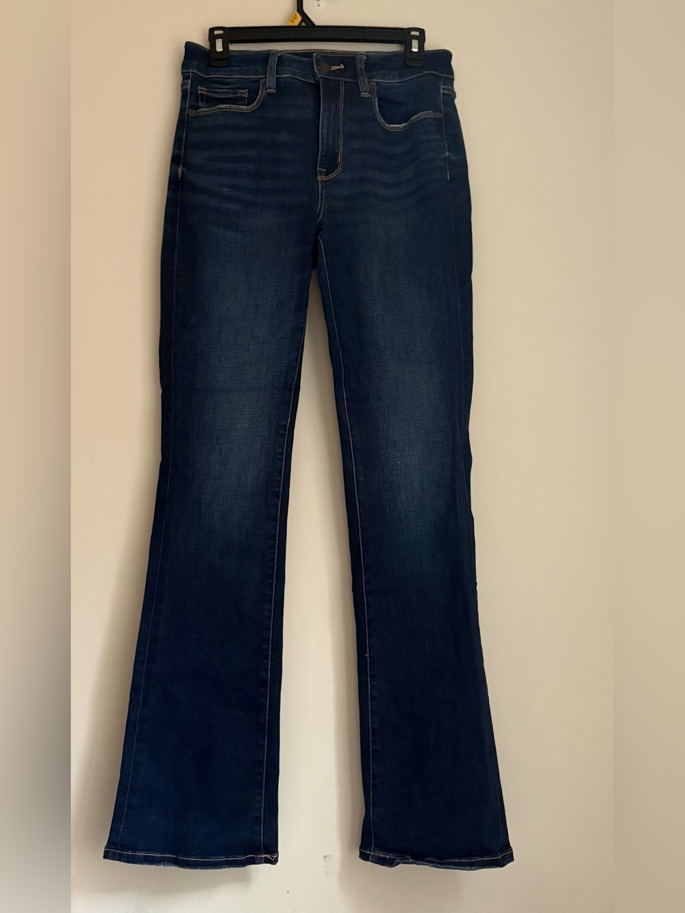 American eagle size 6 high rise kick jeans